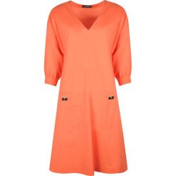 Twinset Sukienka. Sukienki damskie Twin Set, na co dzień, bez wzorów, z tkaniny, bez kołnierzyka, bez rękawów, proste. Za 459,00 zł.
