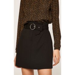Jacqueline de Yong - Spódnica. Czarne spódniczki damskie s, w paski, z elastanu, casualowe, mini, proste. Za 89,90 zł.