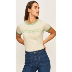 Wrangler - T-shirt. Zielone bluzki damskie Wrangler, s, z aplikacjami, z bawełny, z okrągłym kołnierzem. W wyprzedaży za 69,90 zł.