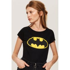 T-shirt Batman - Czarny. Czarne t-shirty damskie House, l, z motywem z bajki. Za 29,99 zł.
