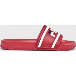 Fila - Klapki Morro Bay. Czerwone kapcie męskie Fila, bez wzorów, z materiału. Za 89,90 zł.