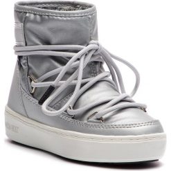 Śniegowce MOON BOOT - Pulse Jr Girl Nylon Wp 34060200002 Silver. Szare śniegowce dziewczęce Moon Boot, bez zapięcia. W wyprzedaży za 269,00 zł.