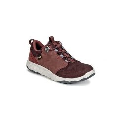 Buty Teva ARROWOOD WP. Czerwone trampki i tenisówki damskie Teva, bez wzorów, bez zapięcia. Za 317,40 zł.
