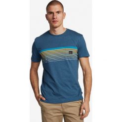 Quiksilver Slab Pocket Koszulka Niebieski. Niebieskie podkoszulki męskie Quiksilver, xl, z nadrukiem, z bawełny, z krótkim rękawem. Za 131,95 zł.