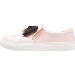Creepersy damskie: Glamorous Półbuty wsuwane pink