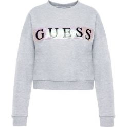 Bluza Guess O94A13 FL01H. Szare bluzy damskie Guess, s, z aplikacjami, z bawełny, bez rękawów, bez kaptura. W wyprzedaży za 189,00 zł.