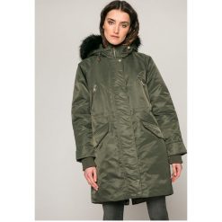 Tommy Hilfiger - Parka puchowa Gigi Hadid. Zielone kurtki damskie TOMMY HILFIGER, s, bez wzorów, z poliesteru, długie. W wyprzedaży za 1399,00 zł.