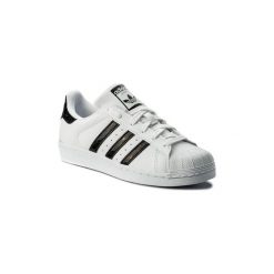 Buty adidas Superstar J. Białe trampki i tenisówki damskie Adidas, bez wzorów, bez zapięcia. Za 302,81 zł.