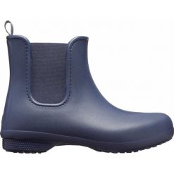 Crocs Damskie Crocs Freesail Chelsea Boot Navy / Navy 204630-463 (rozmiar 37-38). Niebieskie klapki damskie Crocs, bez wzorów, bez obcasa. W wyprzedaży za 186,00 zł.