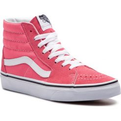 Sneakersy VANS - Sk8-Hi VN0A38GEGY71 Strawberry Pink/Truewhite. Różowe półbuty damskie Vans, bez wzorów, ze skóry, bez obcasa, na płaskiej podeszwie, bez zapięcia. W wyprzedaży za 209,00 zł.
