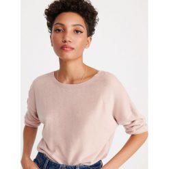 Gładki sweter - Różowy. Różowe swetry damskie Reserved, s, bez wzorów, bez rękawów, bez kaptura. Za 59,99 zł.