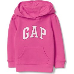 Bluza w kolorze różowym. Różowe bluzy niemowlęce Gap Kids, z aplikacjami, bez rękawów, bez kaptura. W wyprzedaży za 65,95 zł.