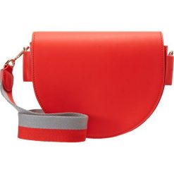 Liebeskind Berlin MIXED BAG Torba na ramię summer red. Czerwone torebki klasyczne damskie marki Liebeskind Berlin, na ramię. Za 759,00 zł.