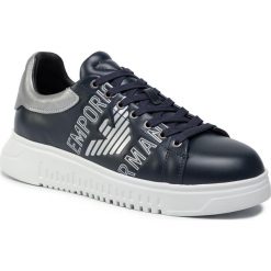 Sneakersy EMPORIO ARMANI - X4X264 XM041 B945 E.Eclipse/A.Silv/A.S. Niebieskie sneakersy męskie Emporio Armani, bez zapięcia. Za 1079,00 zł.