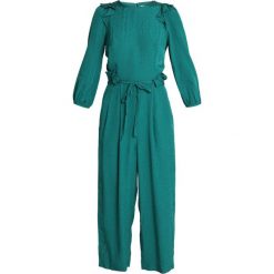 Whistles BRITT RUFFLE Kombinezon green. Zielone kombinezony damskie marki Whistles, z wiskozy. Za 1089,00 zł.