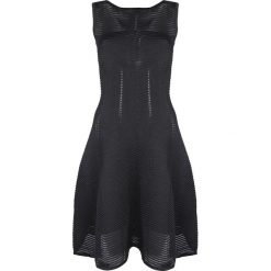 Marciano Guess Sukienka. Sukienki damskie Guess, z aplikacjami, z tkaniny, z okrągłym kołnierzem, bez rękawów, rozkloszowane. Za 279,00 zł.