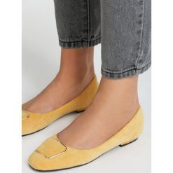 Żółte Balerinki Aeryn. Żółte baleriny damskie Renee, z aplikacjami, z jeansu, eleganckie. Za 69,99 zł.