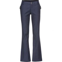 Spodnie BOOTCUT w tenisowe prążki bonprix indygo w paski. Niebieskie spodnie damskie bonprix. Za 129,99 zł.