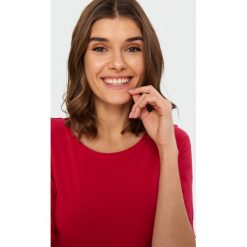 Klasyczny top. Bluzki damskie Greenpoint, bez wzorów, z bawełny, klasyczne, z klasycznym kołnierzykiem, bez rękawów. Za 27,99 zł.