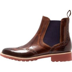 Melvin & Hamilton SELINA Botki wood. Brązowe botki damskie marki Melvin & Hamilton, ze skóry, klasyczne, bez obcasa, bez zapięcia. Za 759,00 zł.