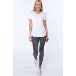 T-shirt luźny fason biały MR16618. Białe t-shirty damskie marki Fasardi, l. Za 39,00 zł.