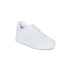 Buty Diadora N902 MM. Białe trampki i tenisówki damskie Diadora, bez wzorów, bez zapięcia. Za 329,30 zł.