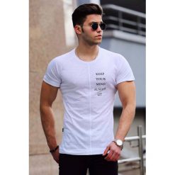 Męski t-shirt ANDREAS. Białe t-shirty męskie IVET, m, bez wzorów, z materiału, klasyczne, z klasycznym kołnierzykiem. W wyprzedaży za 39,00 zł.