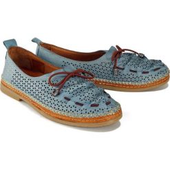 MANITU 840809-51 denim, półbuty damskie. Półbuty damskie Manitu, bez wzorów, ze skóry, bez obcasa, na obcasie, bez zapięcia. Za 246,90 zł.
