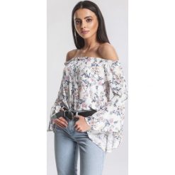 Biała Bluzka It Appears That. Białe bluzki damskie marki other, xl, bez wzorów, bez kołnierzyka, z długim rękawem. Za 59,99 zł.