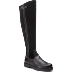 Kozaki LASOCKI SM-RIKA-06. Pomarańczowe kozaki damskie Lasocki, ze skóry, bez obcasa, bez zapięcia. Za 399,99 zł.