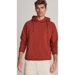 Bluza basic z bawełną organiczną - Brązowy. Pomarańczowe bluzy męskie Reserved, s, bez wzorów, z bawełny, bez kołnierzyka, bez rękawów, bez kaptura. Za 89,99 zł.