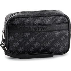 Kosmetyczka GUESS - 4gsport HM6704 POL93 BLA. Czarne kosmetyczki męskie Guess, z aplikacjami, ze skóry ekologicznej. W wyprzedaży za 229,00 zł.