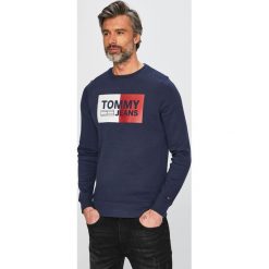 Tommy Jeans - Bluza. Niebieskie bluzy męskie marki Tommy Jeans, s, z nadrukiem, z elastanu, bez kaptura. Za 359,90 zł.