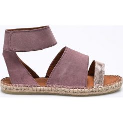 Pieces - Espadryle. Różowe espadryle damskie marki Pieces, bez wzorów, ze skóry, bez obcasa. W wyprzedaży za 179,90 zł.