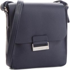 Torebka GERRY WEBER - Talk Different II 4080003707 Dark Blue 402. Niebieskie listonoszki damskie marki Gerry Weber, ze skóry ekologicznej, na ramię. W wyprzedaży za 159,00 zł.