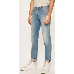 Levi's - Jeansy 511. Niebieskie jeansy męskie Levi's®, s, z aplikacjami. Za 399,90 zł.