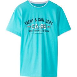 T-shirt 2 w 1 bonprix morski z nadrukiem. Niebieskie koszule chłopięce bonprix, z nadrukiem, bez kołnierzyka, bez rękawów. Za 24,99 zł.