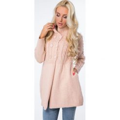 Sweter zapinany na guziki łososiowy MISC005. Różowe kardigany damskie Fasardi. Za 149,00 zł.