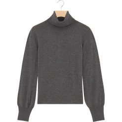 Sweter w kolorze ciemnoszarym. Szare swetry damskie Rodier, bez wzorów, z jedwabiu, klasyczne, bez rękawów, bez kaptura. W wyprzedaży za 109,95 zł.