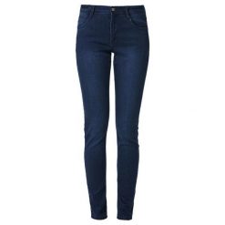 S.Oliver jeansy damskie 40/30 ciemny niebieski. Niebieskie jeansy damskie S.Oliver, s. W wyprzedaży za 225,00 zł.