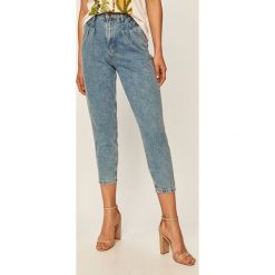 Answear - Jeansy. Niebieskie jeansy damskie ANSWEAR, s, z podwyższonym stanem. W wyprzedaży za 119,90 zł.