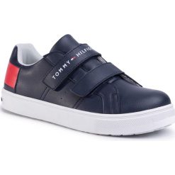 Sneakersy TOMMY HILFIGER - Low Cut Velcro Sneaker T3B4-30719-0193 D Blue/White/Red Y004. Niebieskie trampki chłopięce TOMMY HILFIGER, bez wzorów, ze skóry ekologicznej, na rzepy. Za 319,00 zł.