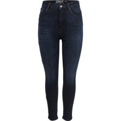 Dżinsy skinny. Szare rurki damskie marki ONLY, s, z bawełny, z okrągłym kołnierzem. Za 245,66 zł.
