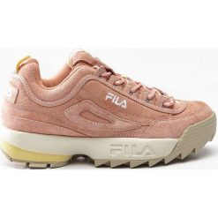 Różowe Sportowe Buty Fila Disruptor S Low WMN. Różowe buty sportowe damskie Molly.pl, z zamszu. Za 549,00 zł.