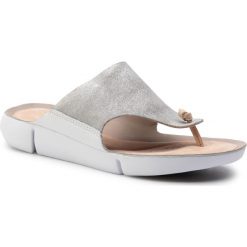 Japonki CLARKS - Tri Carmen 261351154 Silver. Szare klapki damskie Clarks, bez wzorów, ze skóry, bez obcasa. W wyprzedaży za 219,00 zł.