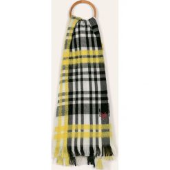 Desigual - Szal. Czarne szaliki damskie Desigual, bez wzorów, z poliesteru. Za 199,90 zł.