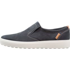 Ecco SOFT Półbuty wsuwane blue. Niebieskie półbuty męskie marki ecco, z materiału. W wyprzedaży za 391,30 zł.