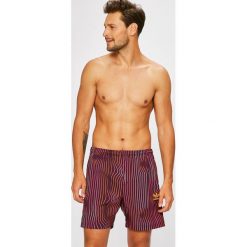 Adidas Originals - Szorty. Fioletowe spodenki sportowe męskie marki adidas Originals, xl, z poliesteru, sportowe. W wyprzedaży za 139,90 zł.