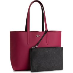 Torebka LACOSTE - Shopping Bag NF2142AA Sangria Phantom C95. Czerwone torebki klasyczne damskie Lacoste, bez wzorów, ze skóry ekologicznej, klasyczne, bez dodatków. Za 549,00 zł.