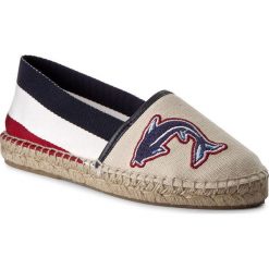 Espadryle TOMMY HILFIGER - Sunny FW0FW01751 White 100. Brązowe espadryle damskie TOMMY HILFIGER, w kolorowe wzory, z materiału, eleganckie, na płaskiej podeszwie. W wyprzedaży za 219,00 zł.